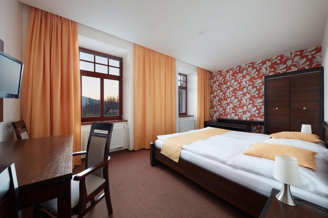 Hotel Slunny Dvur Jesenik Exterior photo