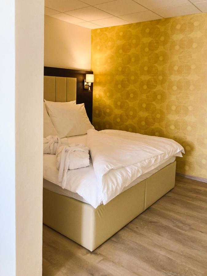 Hotel Slunny Dvur Jesenik Exterior photo