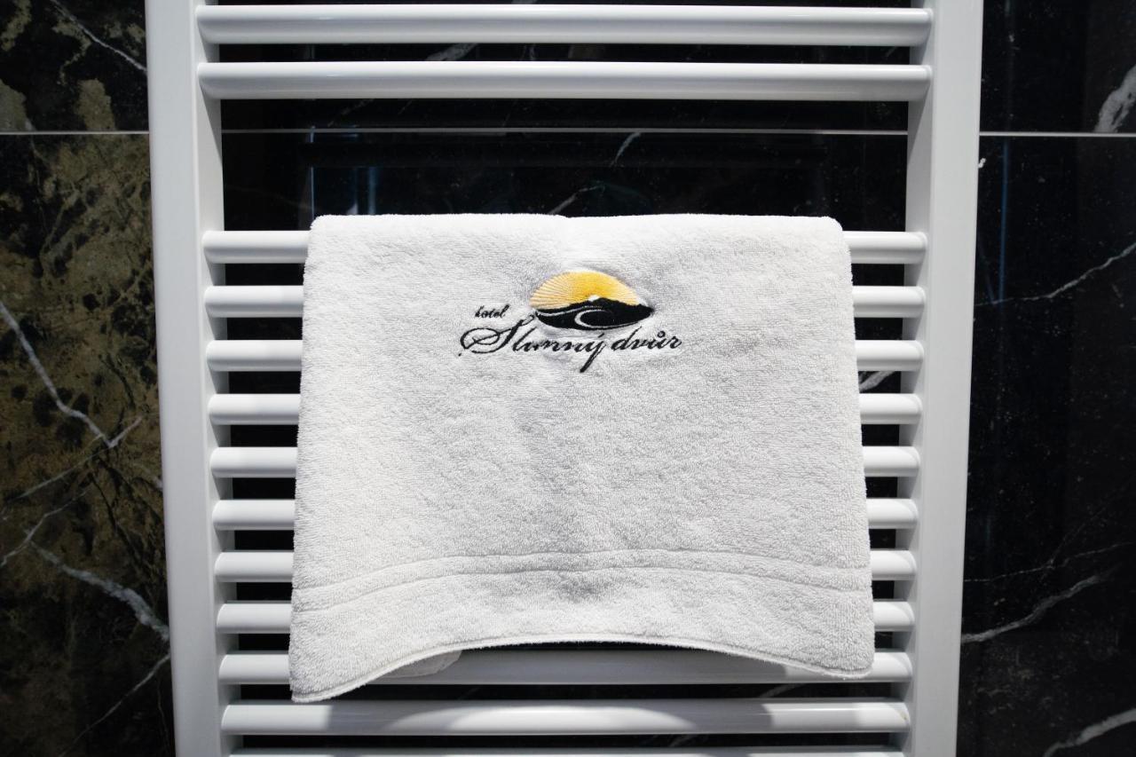 Hotel Slunny Dvur Jesenik Exterior photo