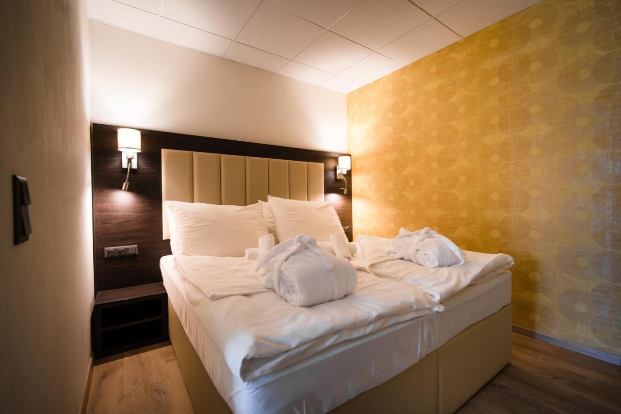 Hotel Slunny Dvur Jesenik Exterior photo