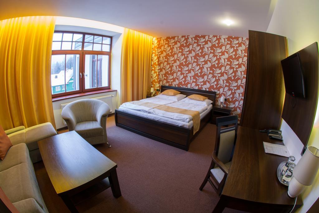 Hotel Slunny Dvur Jesenik Exterior photo